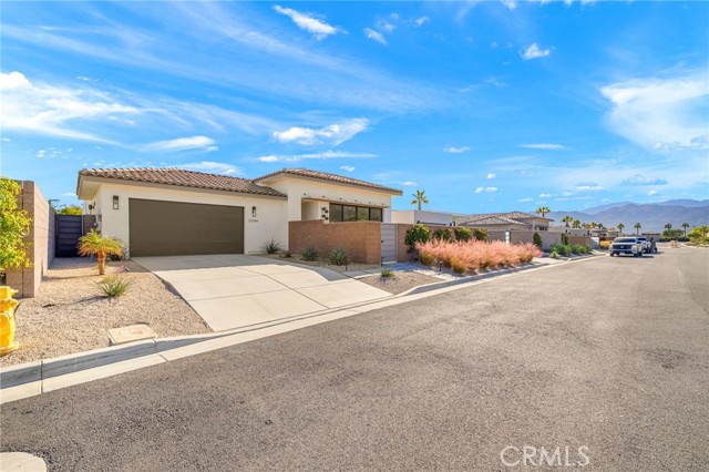 Detail Gallery Image 11 of 43 For 57644 Santo Thomas, La Quinta,  CA 92253 - 4 Beds | 3/1 Baths