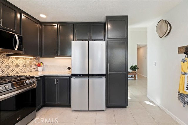 28148 Palm Villa, Menifee CA: https://media.crmls.org/medias/28d14a47-54fc-437b-9d55-d8e0b1ad4fb2.jpg