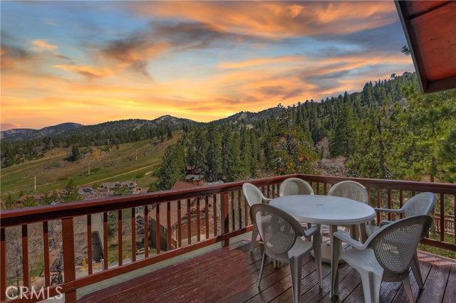 Detail Gallery Image 1 of 50 For 1362 Balsam Dr, Big Bear Lake,  CA 92315 - 4 Beds | 3 Baths