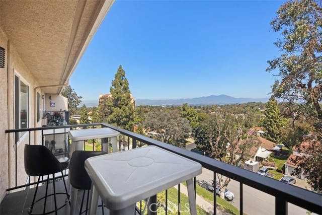 3336 Punta Alta, Laguna Woods CA: https://media.crmls.org/medias/28d1a283-8aa2-4009-ae46-79465ee1f153.jpg