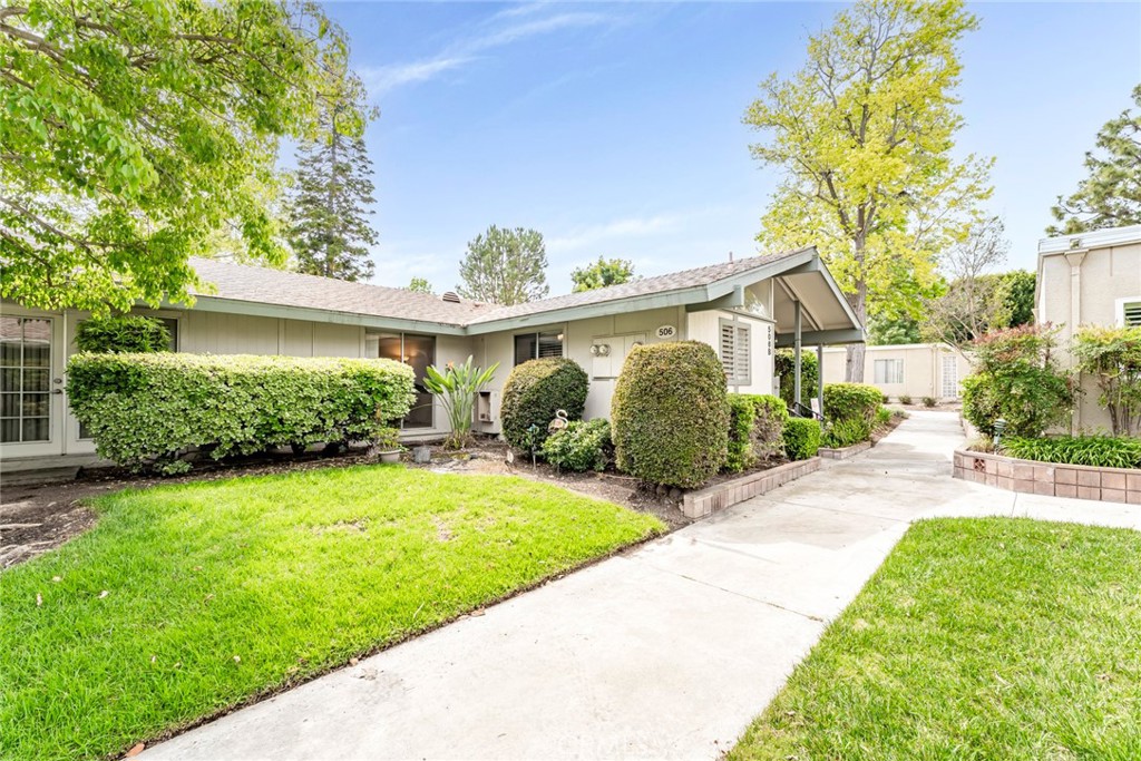 506 Avenida Sevilla #B