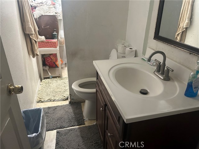 Detail Gallery Image 6 of 6 For 15310 S Lime Ave, Compton,  CA 90221 - 3 Beds | 1 Baths