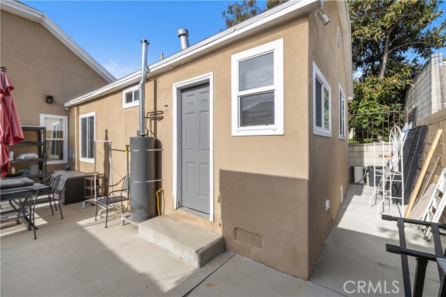 Detail Gallery Image 3 of 26 For 768 N Alexandria, Los Angeles,  CA 90029 - 1 Beds | 1 Baths