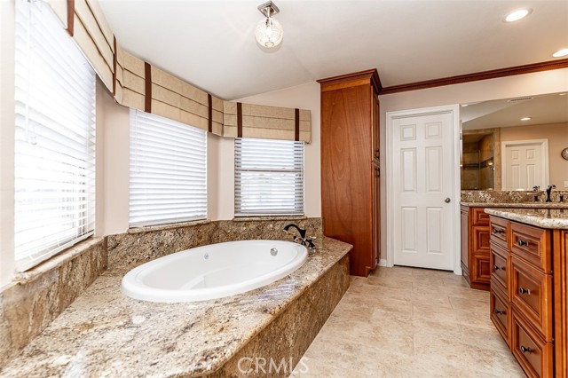 Image 21 of 37 For 2826 Larkspur Avenue
