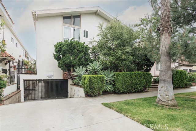 1122 9th Street Unit: 2