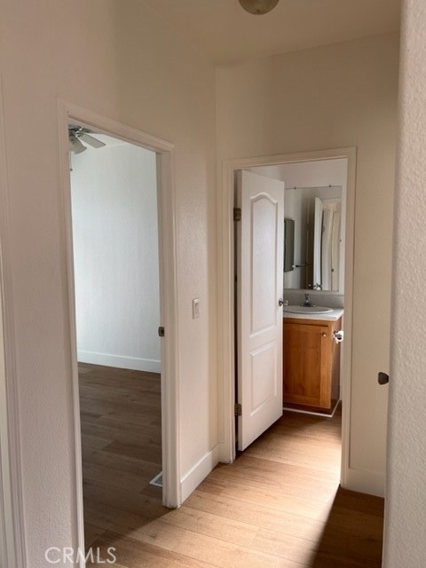 12301 San Fernando, 514 photo 5