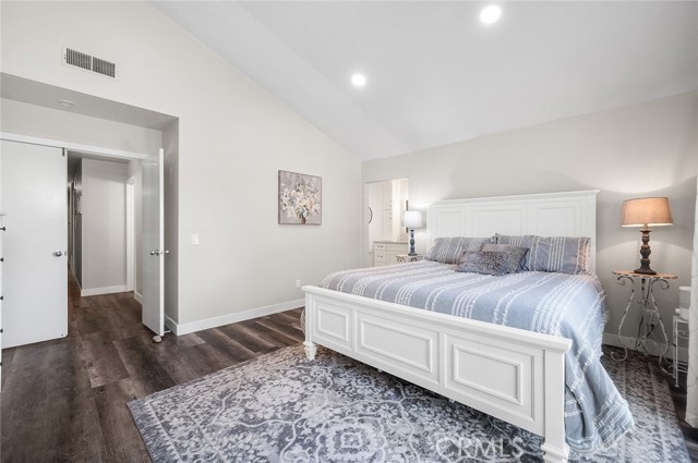 1092 Deborah Street, Upland CA: https://media.crmls.org/medias/28d4f78b-da00-48ff-9e9a-05d14a5c240b.jpg