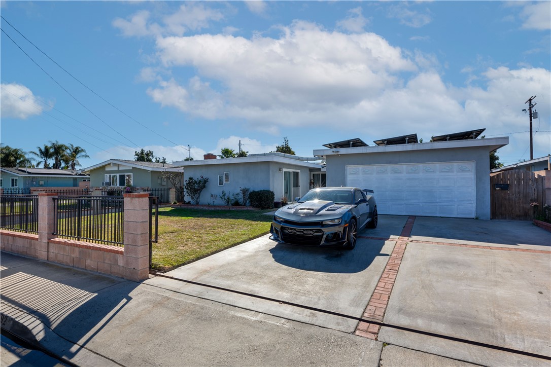 8592 Amy Ave, Garden Grove, CA 92841