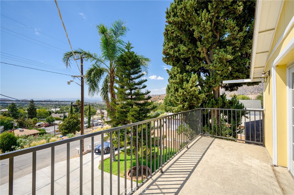 28D7123A 6Ecb 4Ef1 B7B3 97E6Fa9Ae5Ec 11080 Plainview Avenue, Tujunga, Ca 91042 &Lt;Span Style='BackgroundColor:transparent;Padding:0Px;'&Gt; &Lt;Small&Gt; &Lt;I&Gt; &Lt;/I&Gt; &Lt;/Small&Gt;&Lt;/Span&Gt;