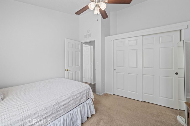 27823 Sunrise Ln, Canyon Country CA: https://media.crmls.org/medias/28d7f40c-c195-41a5-a478-7a7303d8eda3.jpg