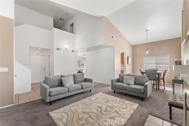 40201 La Cota Dr, Palmdale, CA 93550 photo 8