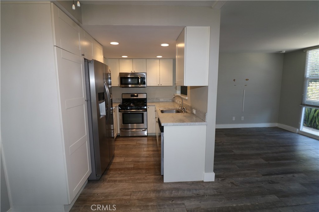 280 Aster Street 2