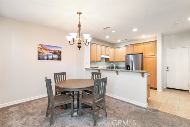 Detail Gallery Image 10 of 31 For 1800 E Lakeshore, Lake Elsinore,  CA 92530 - 3 Beds | 2 Baths