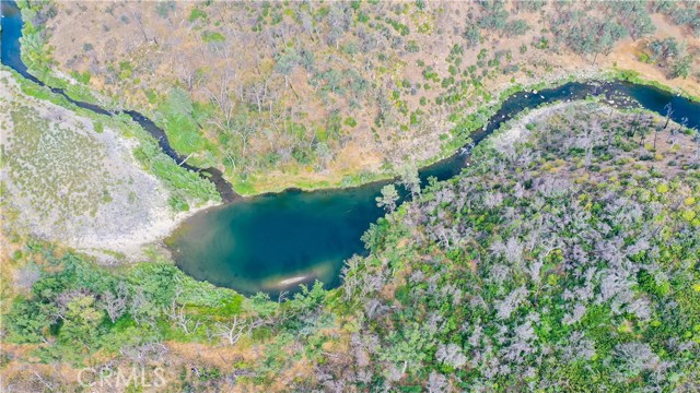 21541 Yankee Valley Road, Hidden Valley Lake CA: https://media.crmls.org/medias/28da7d78-8591-4dd9-86f4-573fcbbf5117.jpg