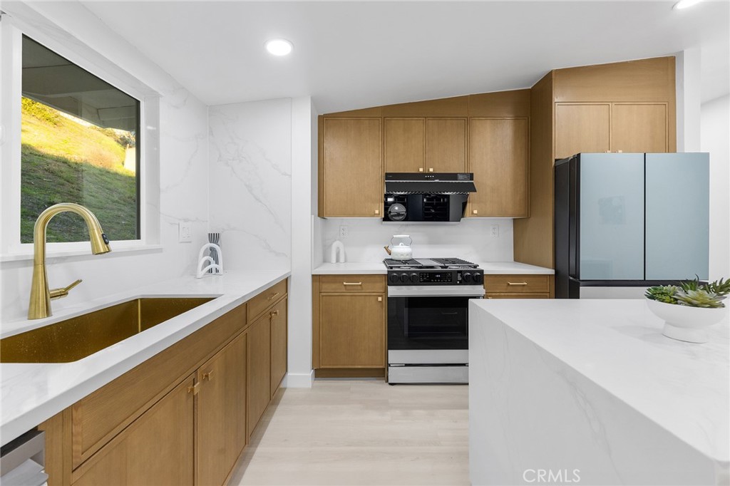 MLS #PW25260486 image #9