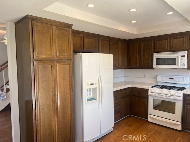 Detail Gallery Image 7 of 21 For 950 W Lamark Ln, Anaheim,  CA 92802 - 3 Beds | 2/1 Baths