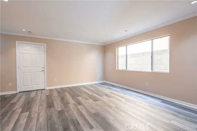 627 East Lincoln Street, Carson CA: https://media.crmls.org/medias/28db9f30-6d39-4cb4-a8b6-be8cc7d00c00.jpg