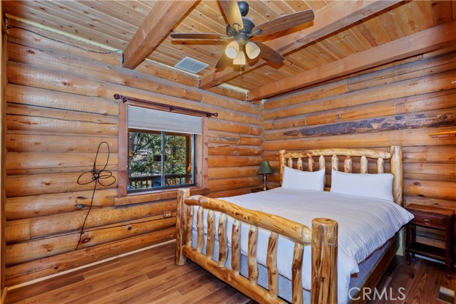 Detail Gallery Image 13 of 27 For 43555 Sand Canyon Rd, Big Bear Lake,  CA 92315 - 3 Beds | 2 Baths