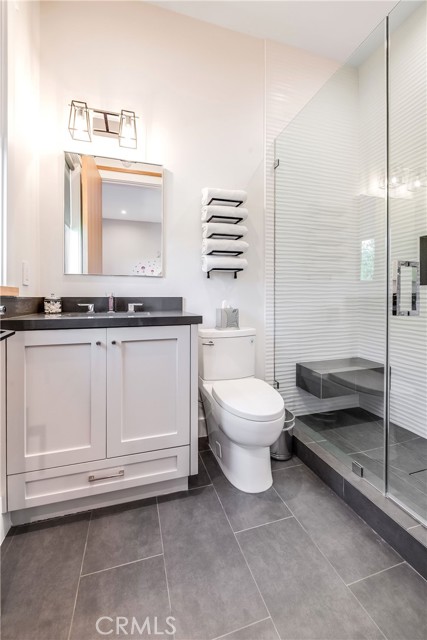 4365 Kraft Avenue, Studio City CA: https://media.crmls.org/medias/28ddad8b-d75d-43d9-a0cf-4f30843e7aac.jpg
