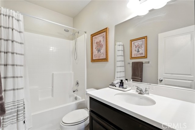 Detail Gallery Image 12 of 44 For 35160 Smith Ave, Beaumont,  CA 92223 - 4 Beds | 3 Baths
