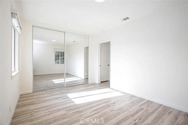 Detail Gallery Image 30 of 56 For 1606 Bel Aire Dr, Glendale,  CA 91201 - 2 Beds | 1 Baths