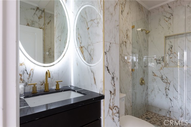 Detail Gallery Image 69 of 75 For 3841 Pacific Ave, Long Beach,  CA 90807 - 5 Beds | 5 Baths