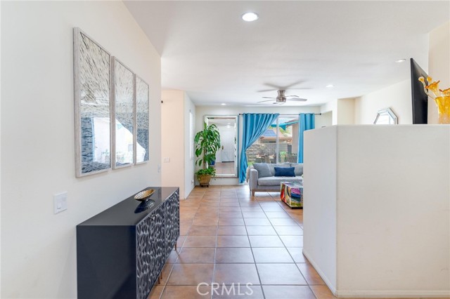 67760 Rio Vista Drive, Cathedral City CA: https://media.crmls.org/medias/28df3eac-5621-4362-b1d9-de7028bf43a5.jpg