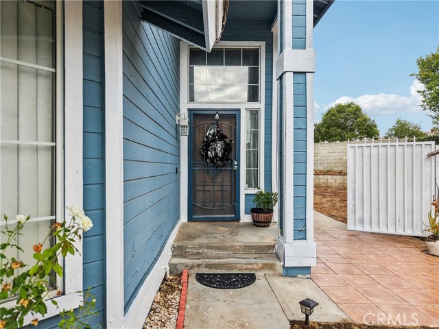 11415 Aberdeen, Fontana CA: https://media.crmls.org/medias/28df8f2a-05b9-49a7-8e06-20b56e68c621.jpg