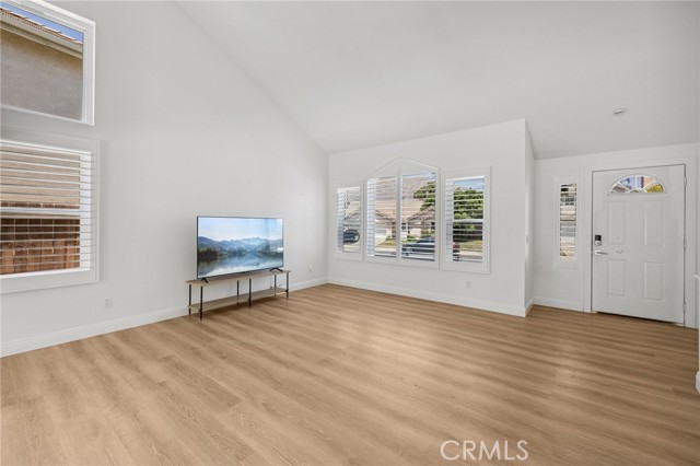 Detail Gallery Image 4 of 39 For 5731 5731 Applecross, Riverside,  CA 92507 - 3 Beds | 2/1 Baths