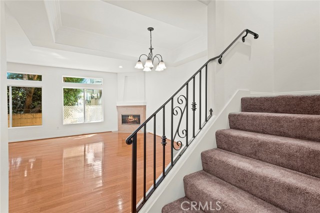 14819 Magnolia Boulevard, 11 photo 3