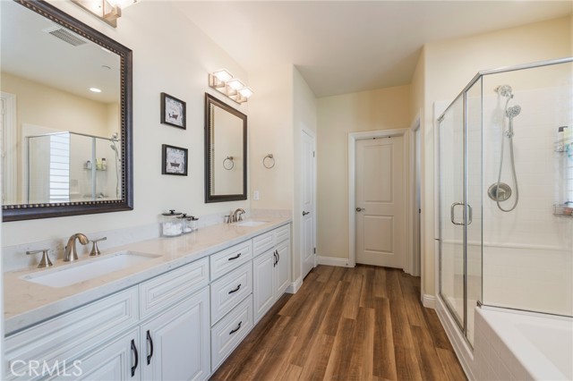 Detail Gallery Image 11 of 25 For 14944 Texaco, Paramount,  CA 90723 - 3 Beds | 2/1 Baths
