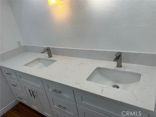 Detail Gallery Image 28 of 36 For 16485 Wintun Rd, Apple Valley,  CA 92307 - 5 Beds | 2/1 Baths