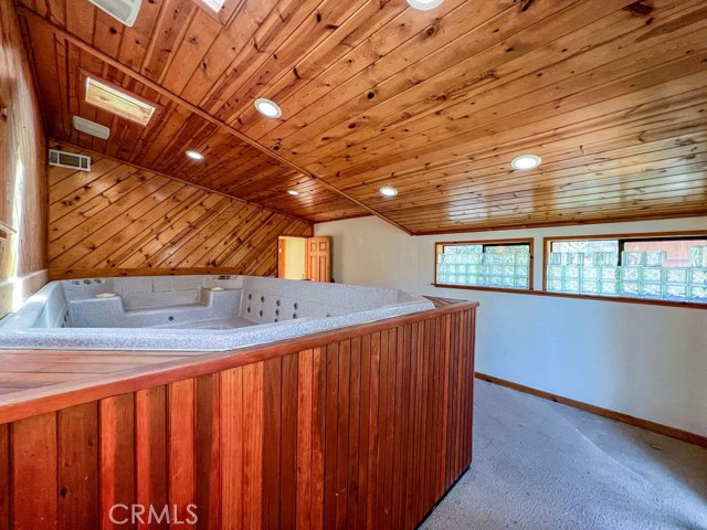 2208 Bernina, Pine Mountain Club CA: https://media.crmls.org/medias/28e2bbab-6f23-4e67-8605-45e52bec0572.jpg