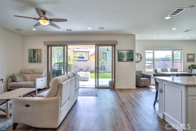 Detail Gallery Image 11 of 72 For 6 Volanta Ct, Rancho Mission Viejo,  CA 92694 - 5 Beds | 4/2 Baths