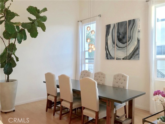 502 Rosecrans Avenue, Manhattan Beach, California 90266, 2 Bedrooms Bedrooms, ,2 BathroomsBathrooms,Residential,Sold,Rosecrans,SB22066410