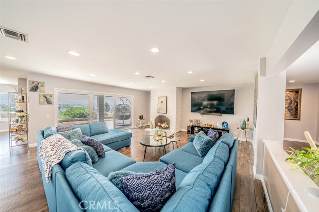 Detail Gallery Image 10 of 68 For 42031 San Jose Dr, San Jacinto,  CA 92583 - 4 Beds | 3 Baths