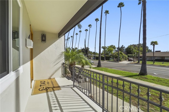 Detail Gallery Image 16 of 18 For 777 Figueroa Dr, Altadena,  CA 91001 - 4 Beds | 2 Baths