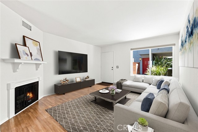Front Image Thumbnail for CRBB26156934