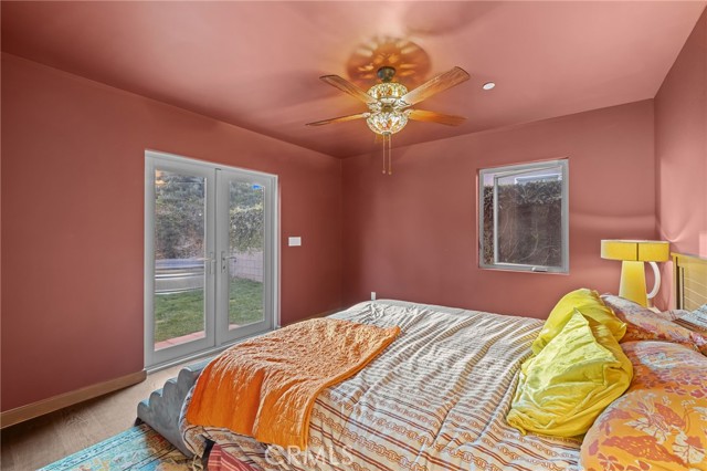 Detail Gallery Image 15 of 45 For 437 N Parish Pl., Burbank,  CA 91506 - 3 Beds | 2 Baths