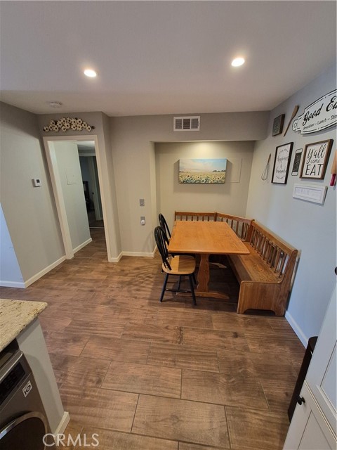 Detail Gallery Image 19 of 36 For 27236 Luther #705,  Canyon Country,  CA 91351 - 1 Beds | 1 Baths