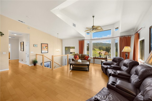 4766 Egret Lane, Paso Robles CA: https://media.crmls.org/medias/28e65e85-0980-401b-8833-8d5bdc493567.jpg
