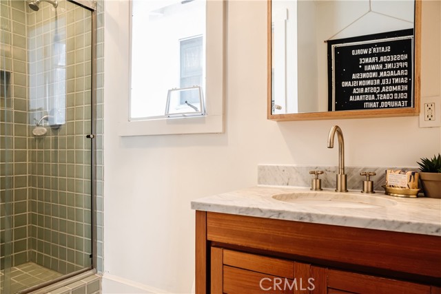 517 5th Street, Manhattan Beach, California 90266, 3 Bedrooms Bedrooms, ,2 BathroomsBathrooms,Residential,Sold,5th,SB22046594