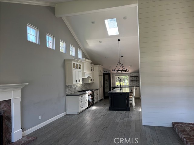 Image 13 of 41 For 777 Oak Knoll Street