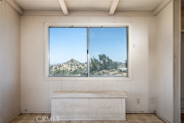 5550 Carlsbad Avenue, Yucca Valley, California 92284, 2 Bedrooms Bedrooms, ,2 BathroomsBathrooms,Residential,For Sale,5550 Carlsbad Avenue,CRJT23178168