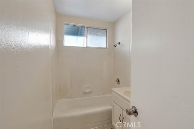 20915 Ely photo 21