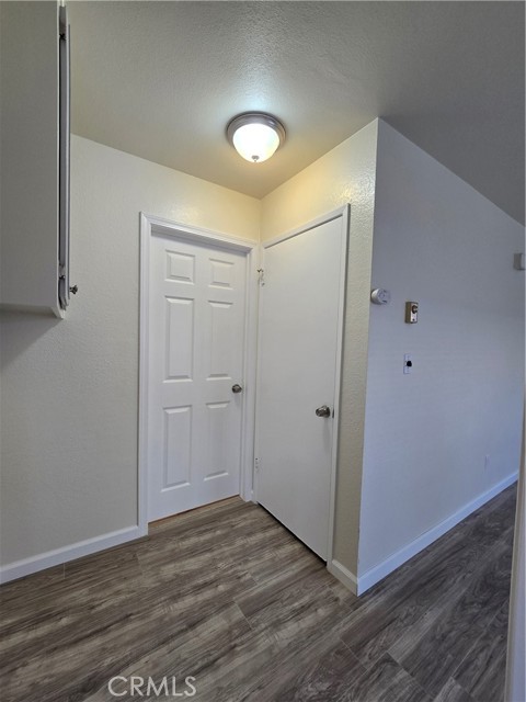 Detail Gallery Image 10 of 13 For 9649 N Loop Bld, California City,  CA 93505 - 2 Beds | 1 Baths