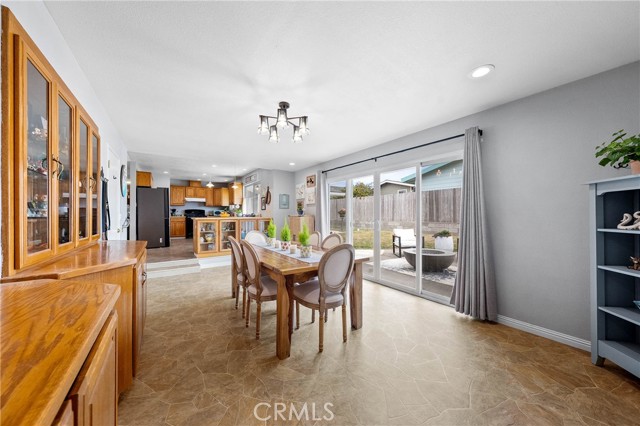 494 S Whipple Street, Fort Bragg CA: https://media.crmls.org/medias/28e865e4-c71a-4e79-bdc8-c11f0fd41186.jpg