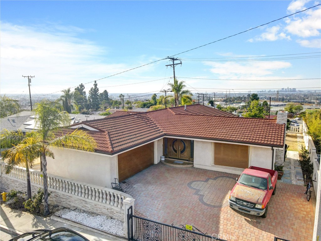 861 Marconi Street
