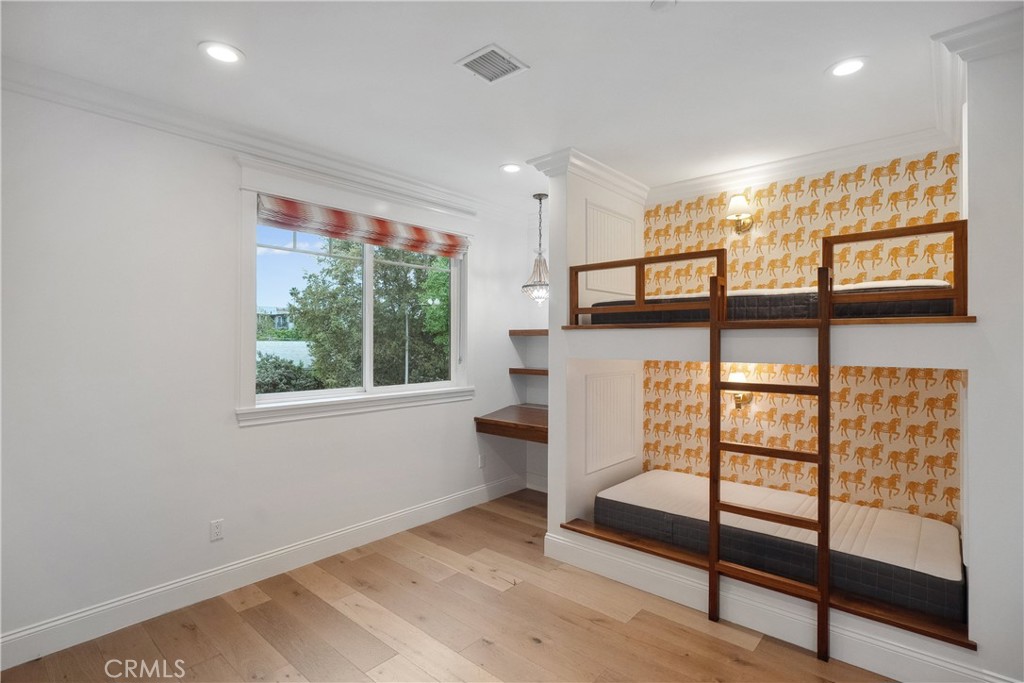 4455 Mammoth AvenueSherman Oaks img 27