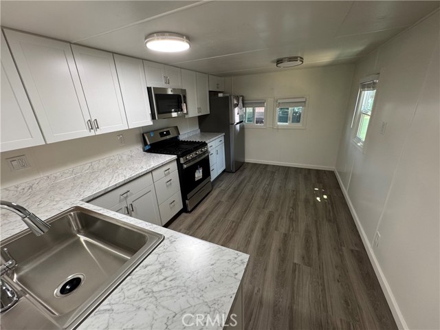 1047 14th Street, Oroville CA: https://media.crmls.org/medias/28e973b8-ba91-4db7-ae3f-37d999397147.jpg
